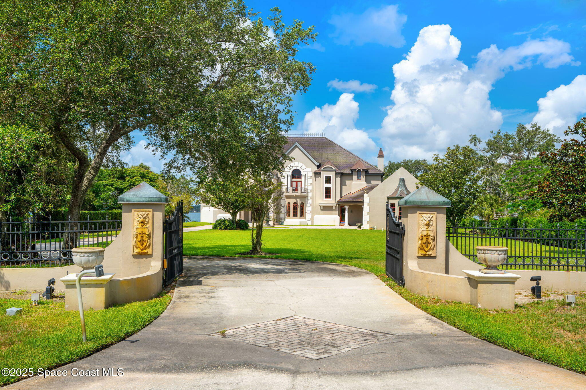 Property Photo: 245 Stewart Drive FL 32952