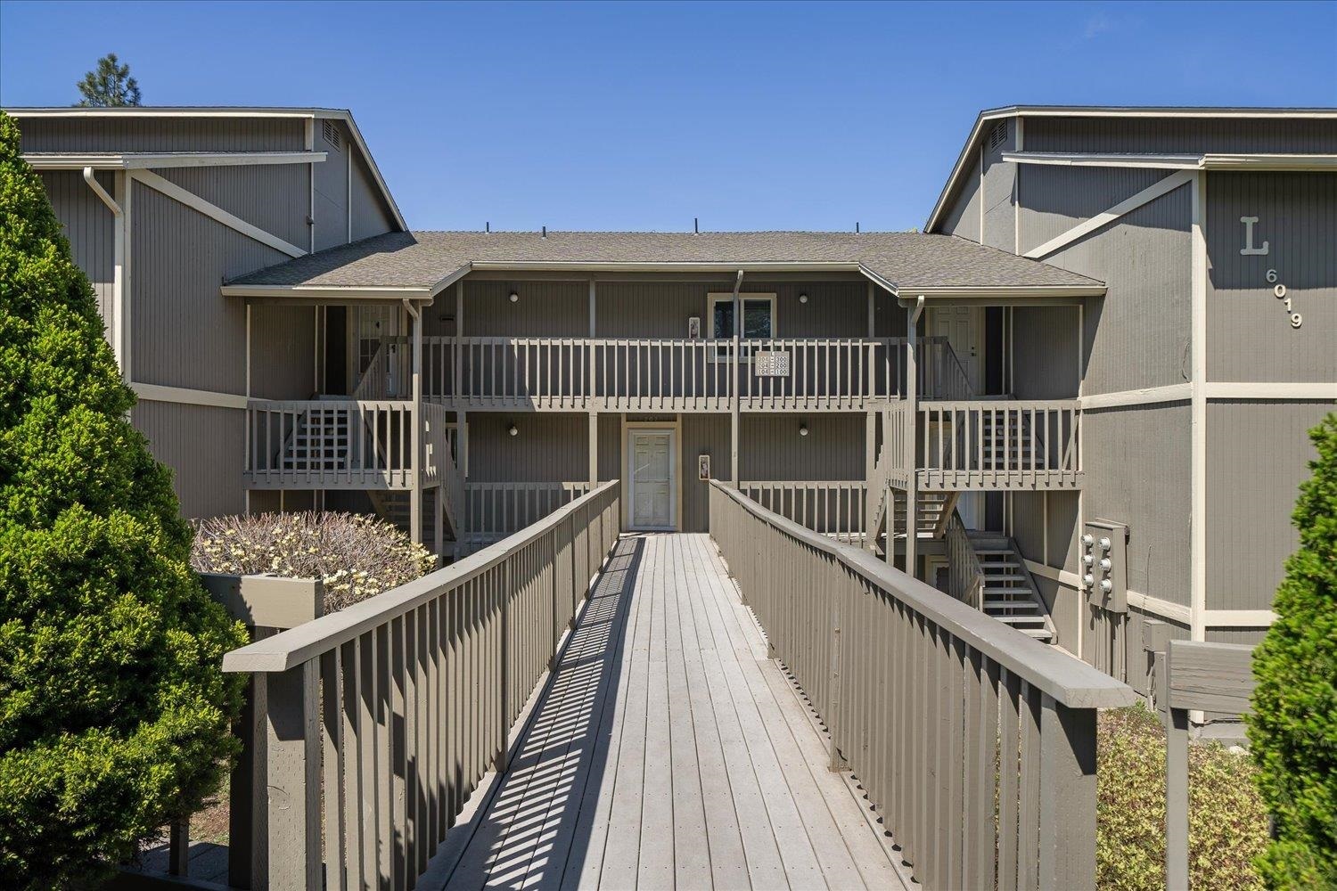 Property Photo: 6019 E 6th Ave L-201 WA 99212