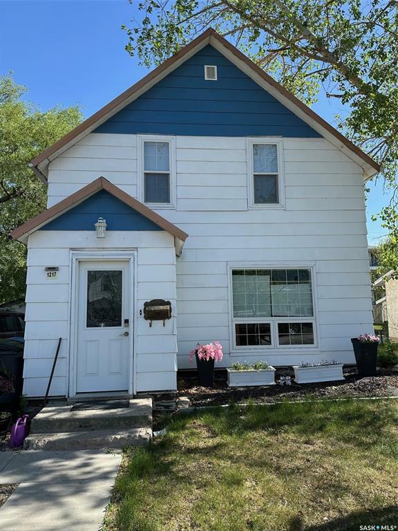 Photo de la propriété: 1217 2nd Street SK S4A 0M1