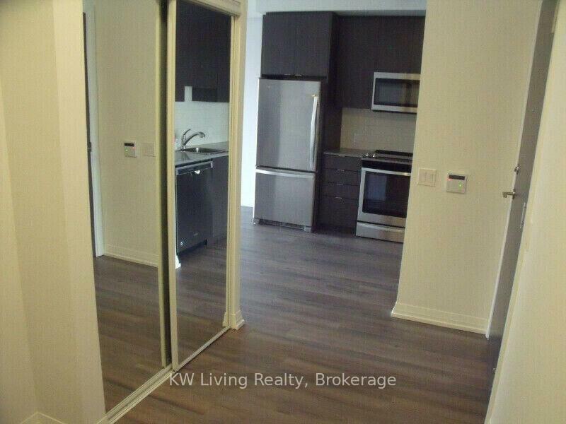 Property Photo: 60 Ann O' Reilly Road 253 ON M2J 0C8