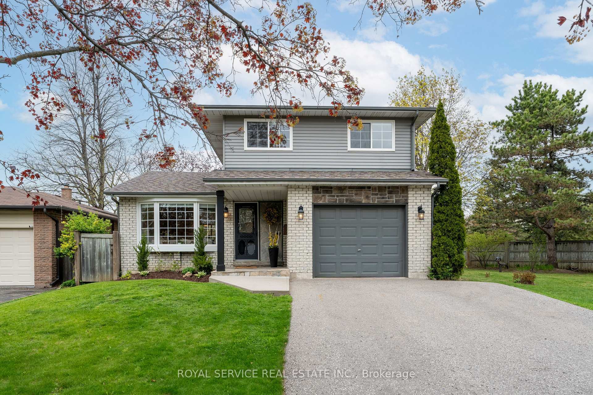 1174 Trillium Court  Oshawa ON L1G 7M2 photo
