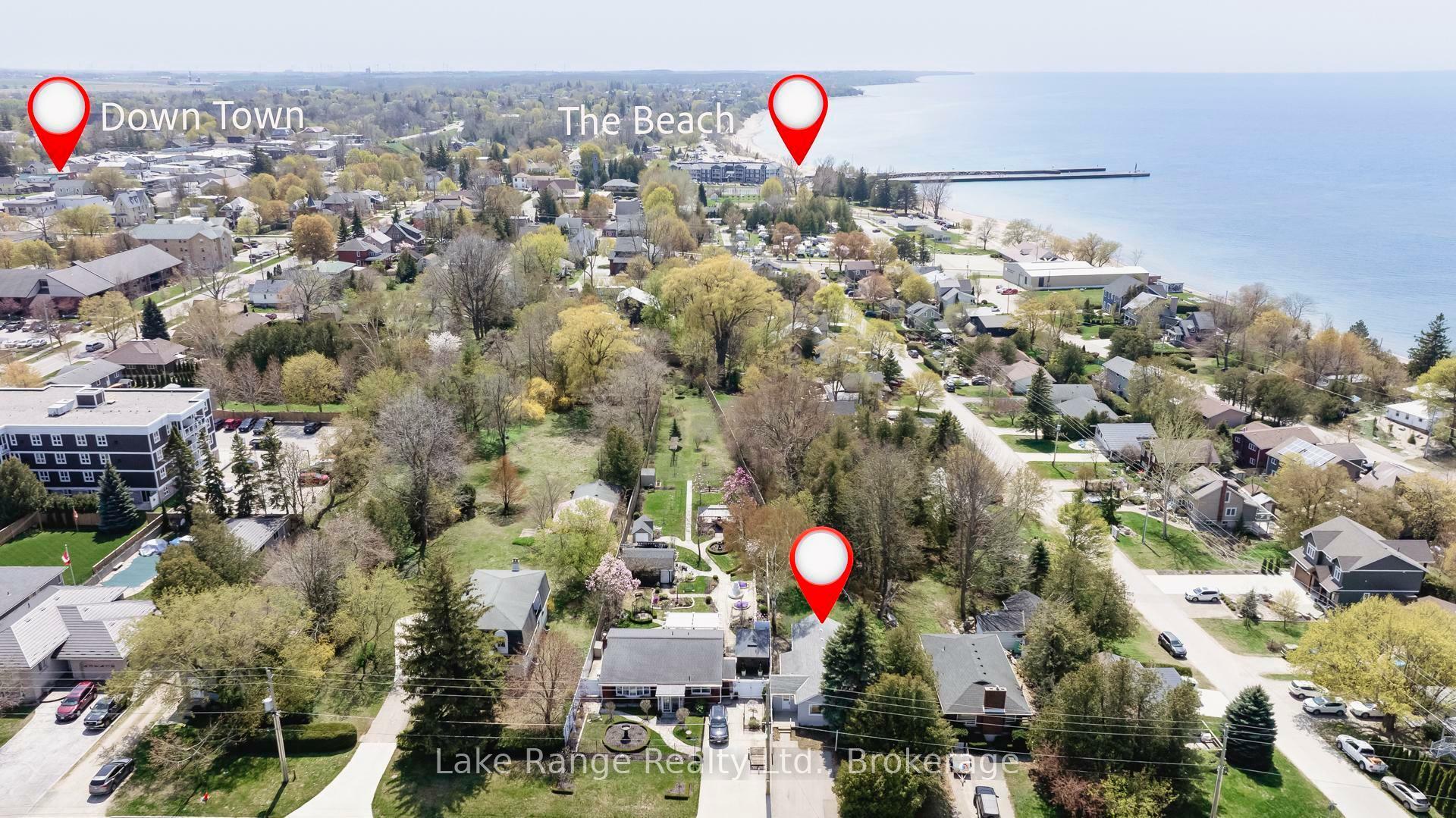 Property Photo: 188 Broadway Street ON N2Z 2X9