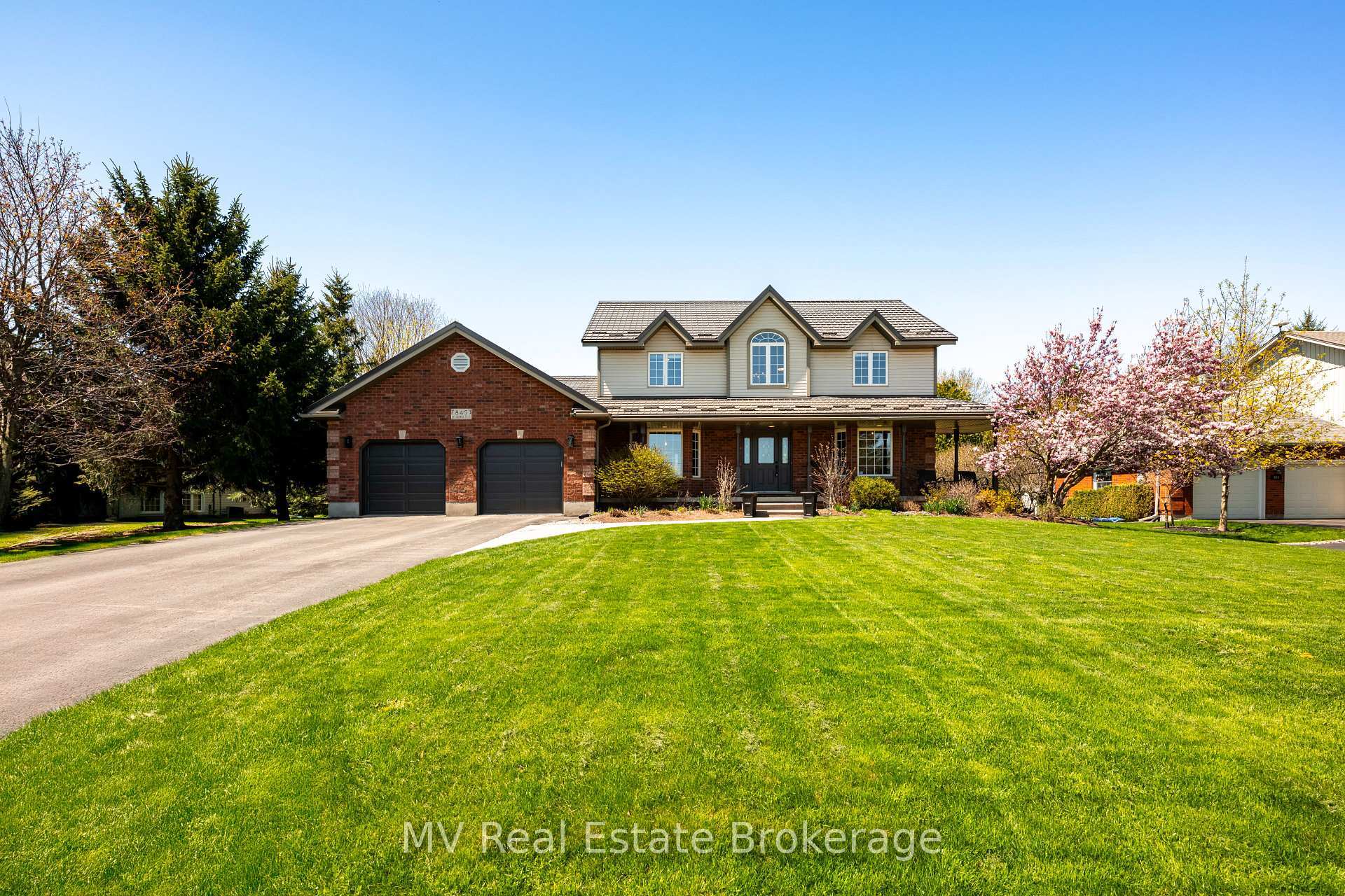 Property Photo: 845 St. George Street E ON N1M 3N6