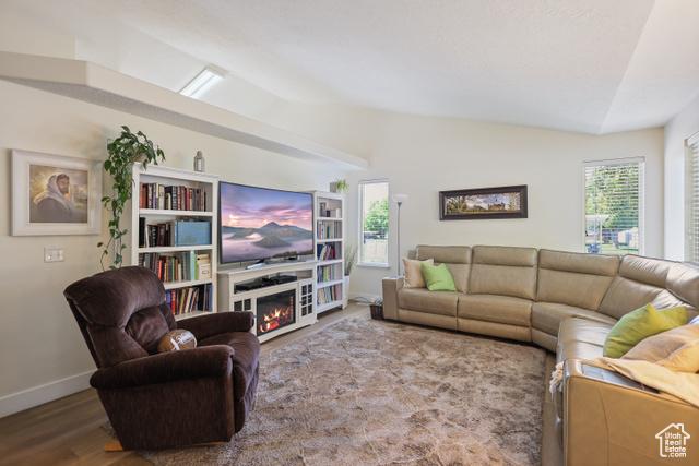 Property Photo: 762 E 80 S UT 84003