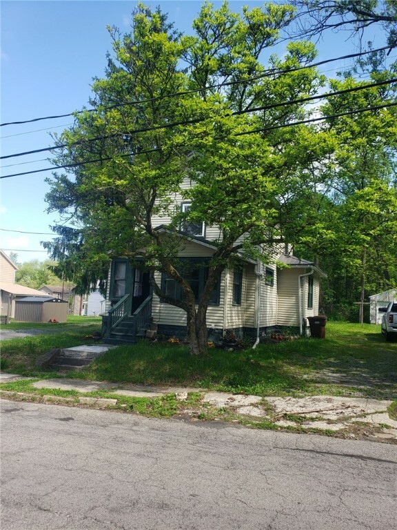 501 Hull St  Sharon PA 16146 photo