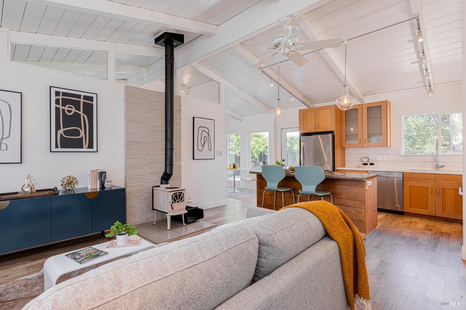 Property Photo: 171 Randolph Avenue CA 95452