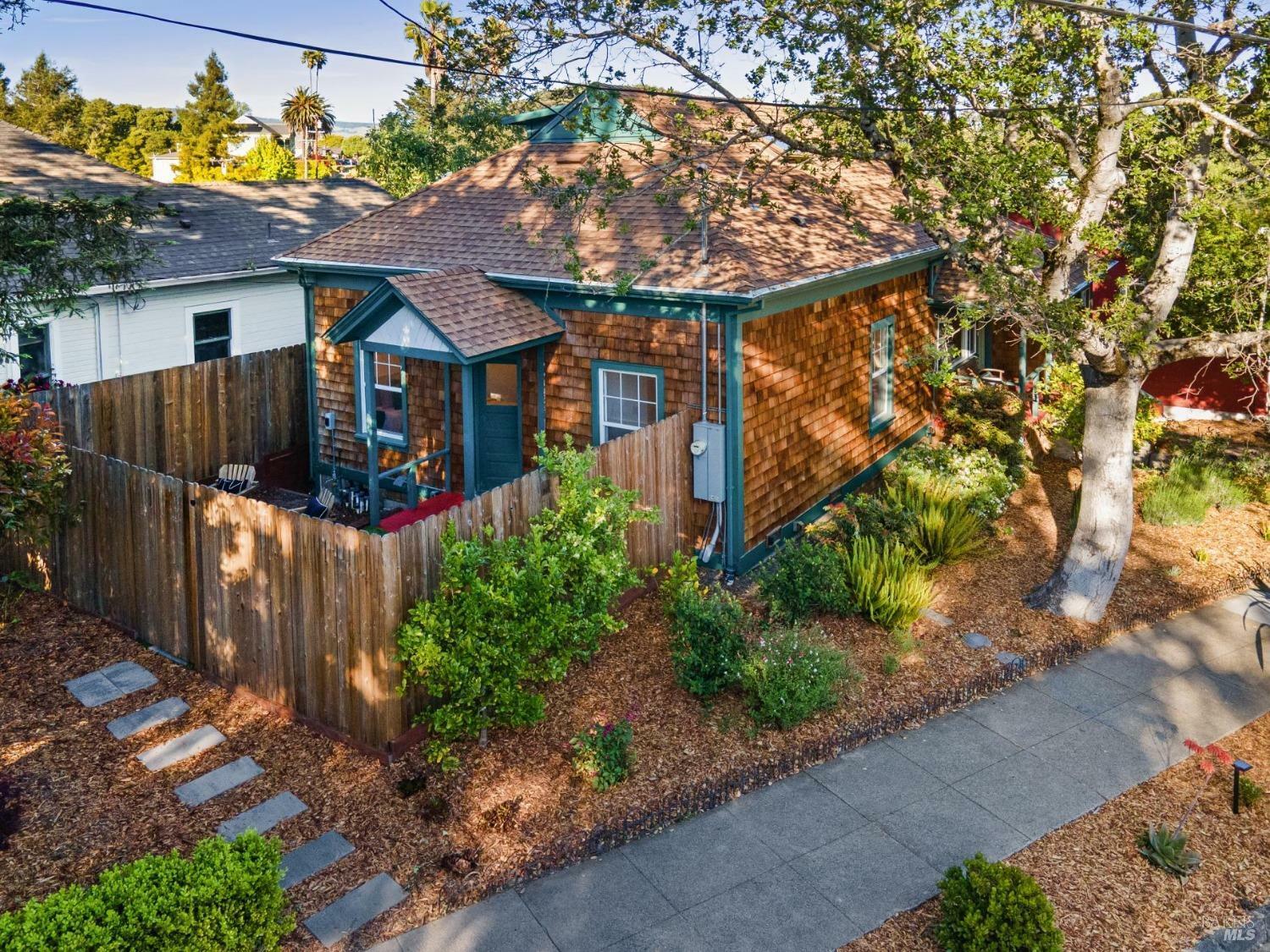 Property Photo: 520 Howard Street CA 94952