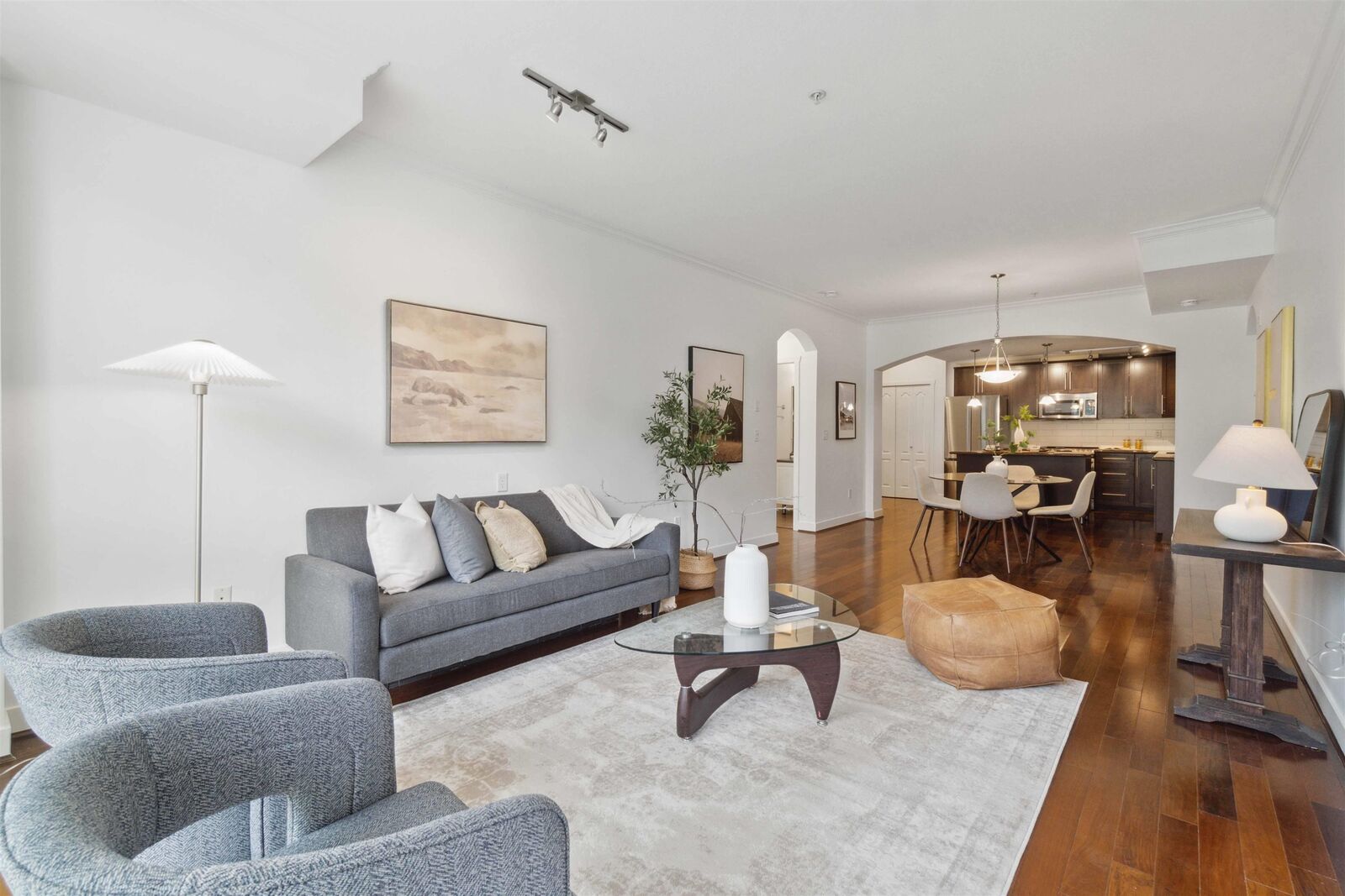 Property Photo:  2628 Maple Street 307  BC V3C 0E2