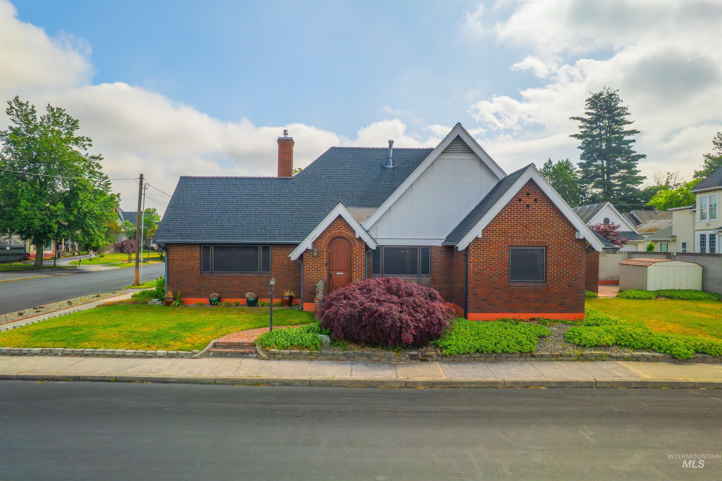 Property Photo: 103 Prospect Ave ID 83501