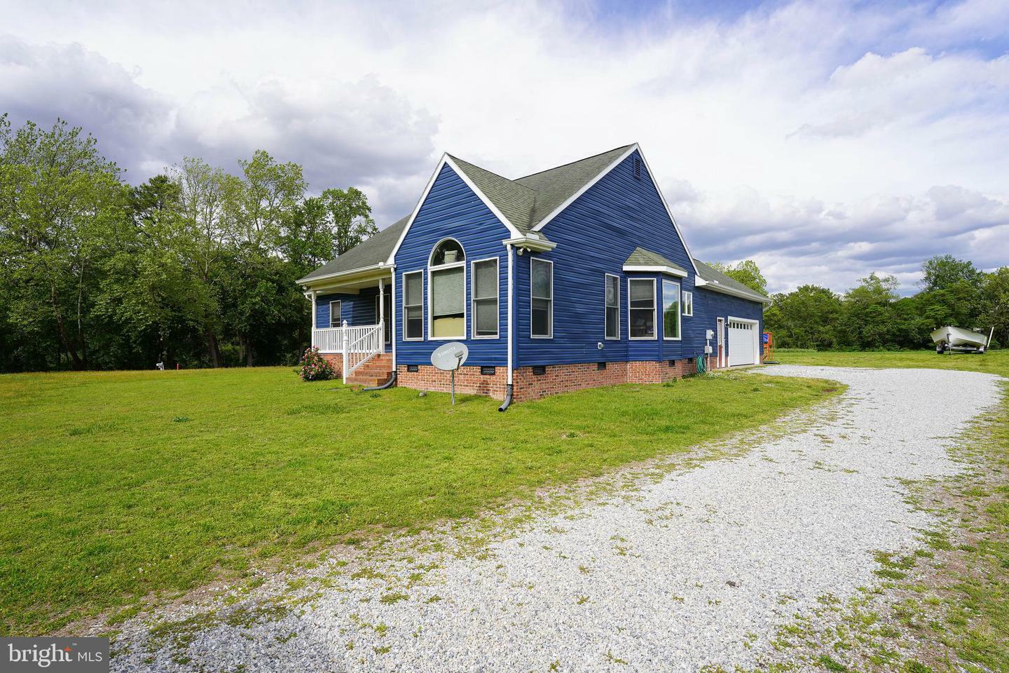 Property Photo: 9557 Old Railroad Road MD 21837