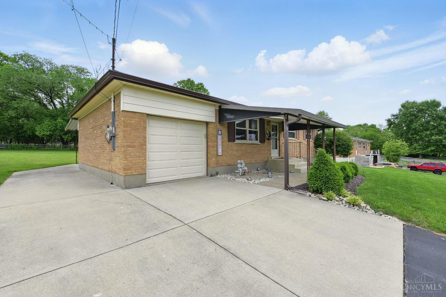 Property Photo: 7028 Hacienda Lane OH 45030
