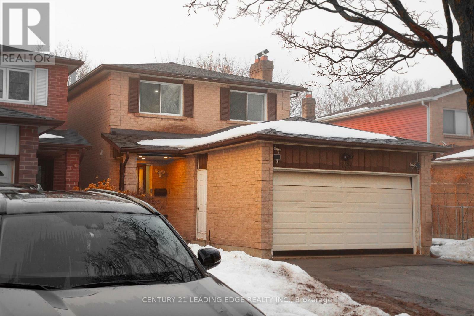 Property Photo: 165 Stephenson Crescent ON L4C 5T3
