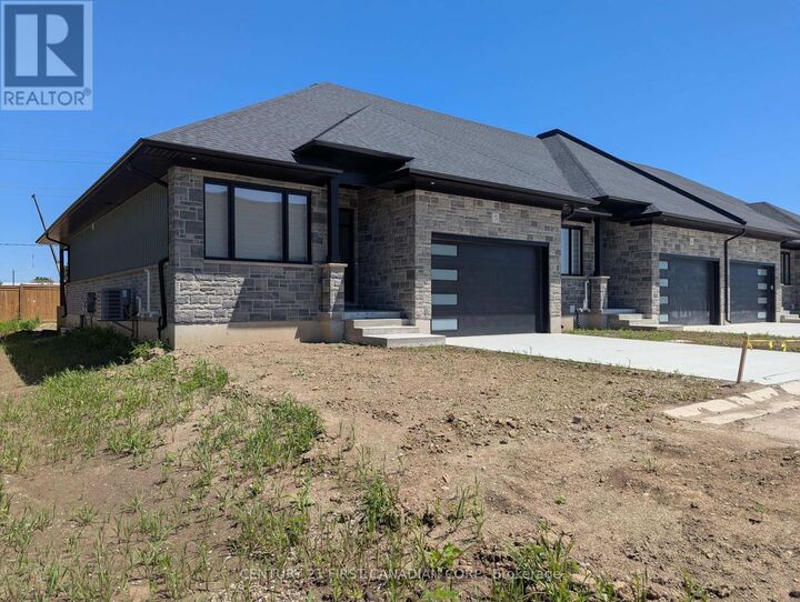 Property Photo: 32 Postma Crescent 6 ON N0M 1A0