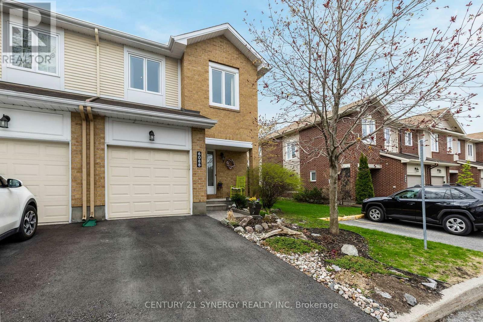 6088 Red Willow Drive 18  Ottawa ON K1C 7J6 photo