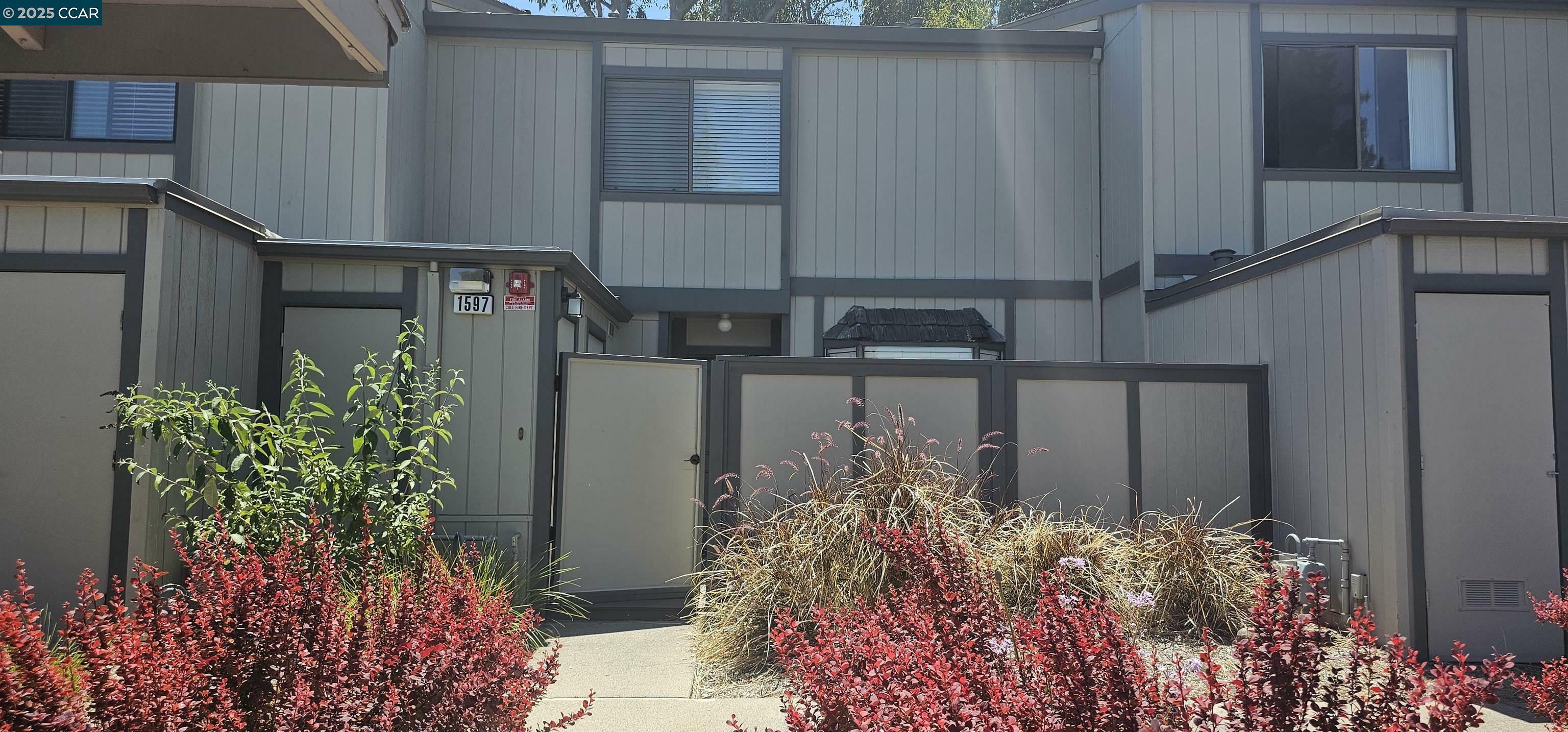 Property Photo:  1597 Ashwood Dr  CA 94553 