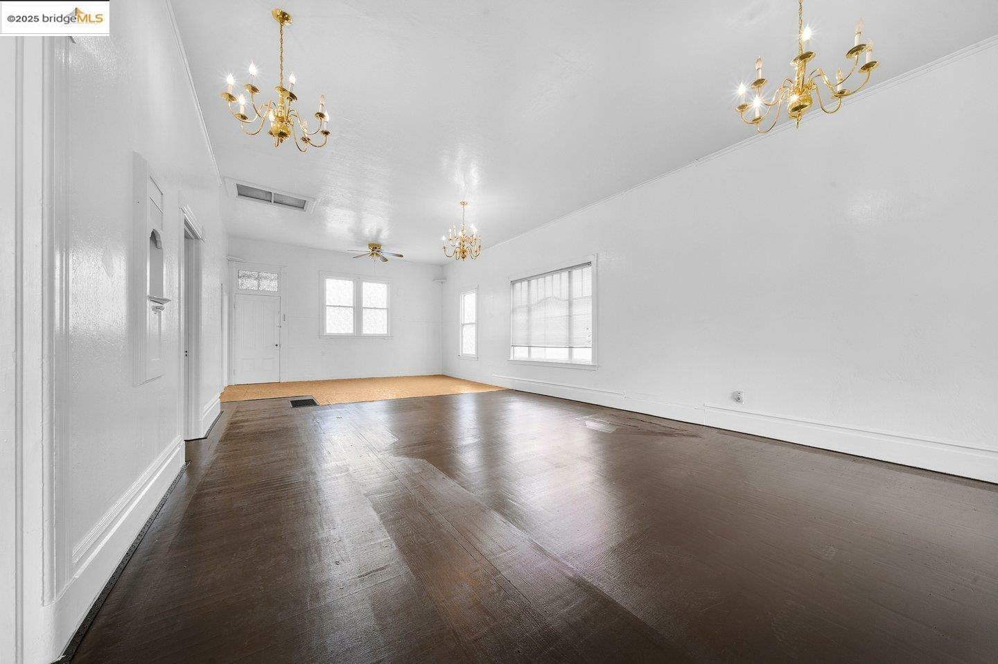 Property Photo: 106 Broad CA 94112