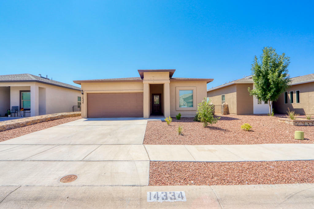 Property Photo: 14334 Loma Esmeralda TX 79938