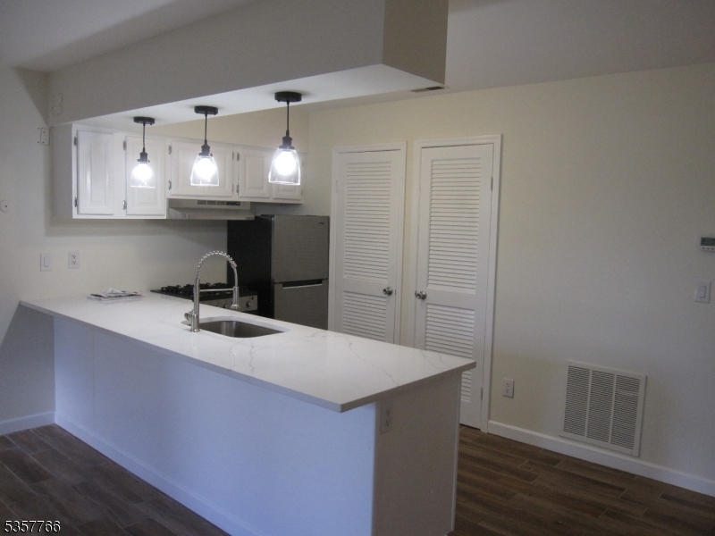 Property Photo: 11 Great Gorge Dr 5 NJ 07462