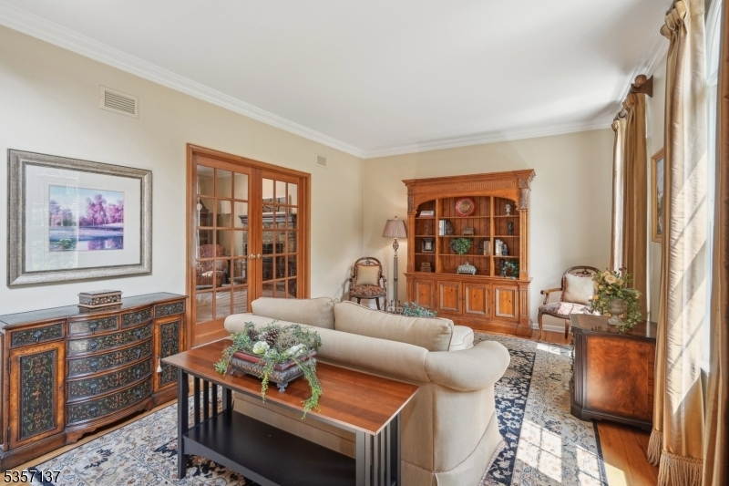 Property Photo: 14 Heritage Ct NJ 07869