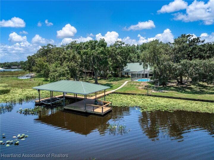 Property Photo:  1630 Sentinel Point Road  FL 33875 