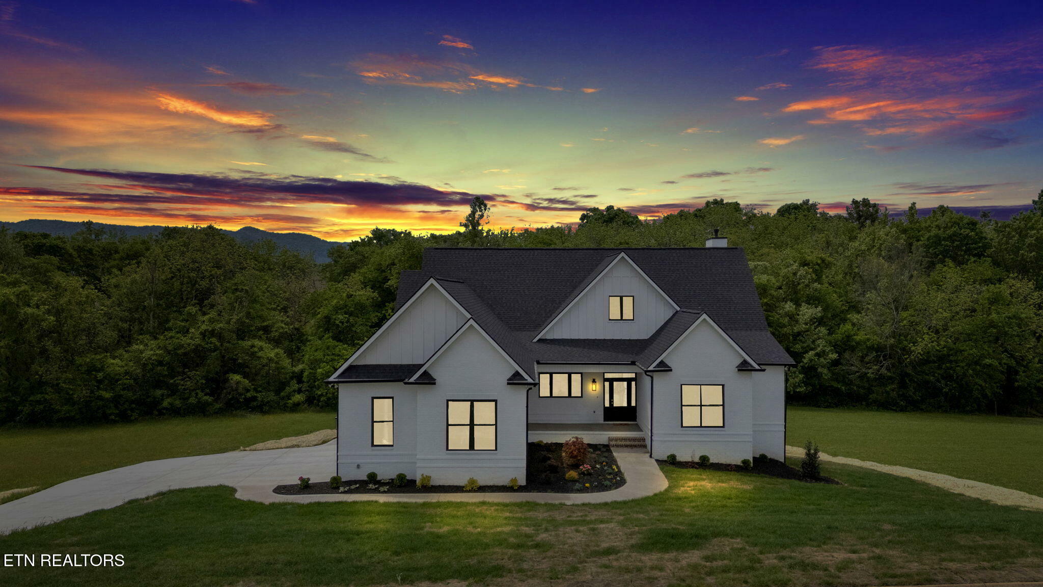 Property Photo:  618 Winding Creek Way  TN 37886 