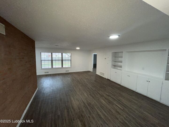 Property Photo:  3614 28th Street  TX 79410 