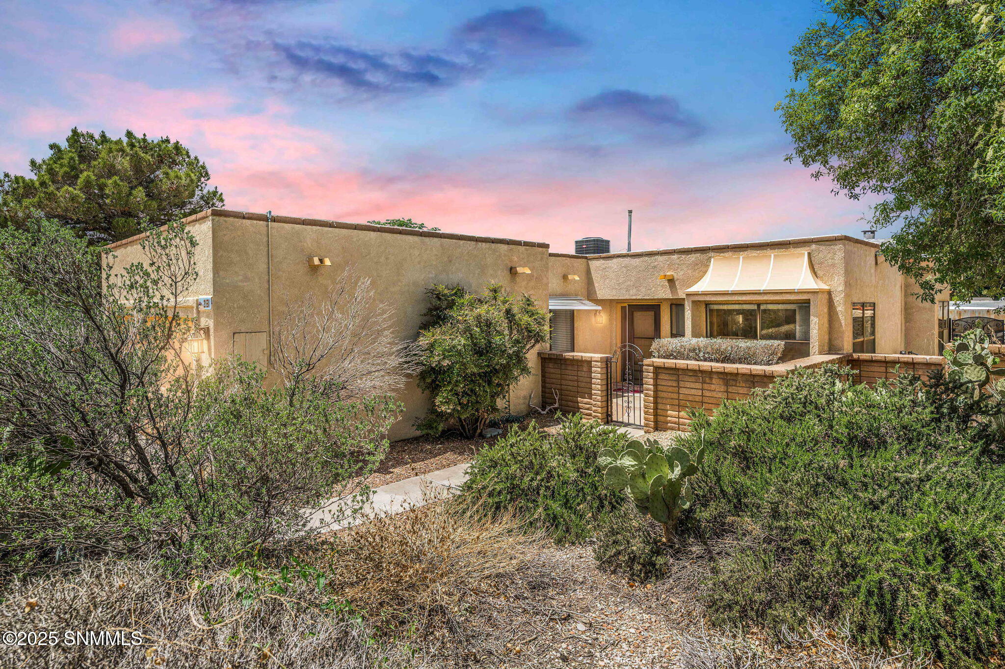 Property Photo: 2131 Sagecrest Avenue NM 88011