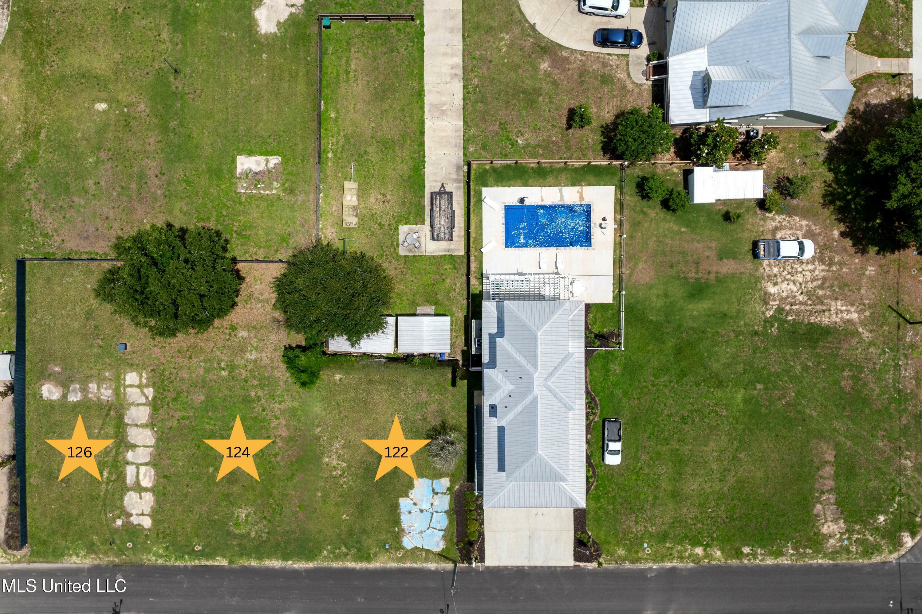 Property Photo:  126 Kuhn Street  MS 39530 