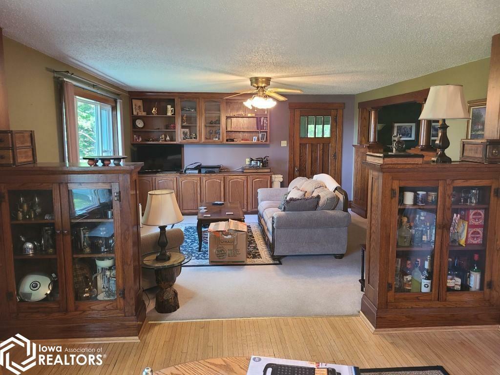 Property Photo: 1934 O'Brien Avenue IA 50525
