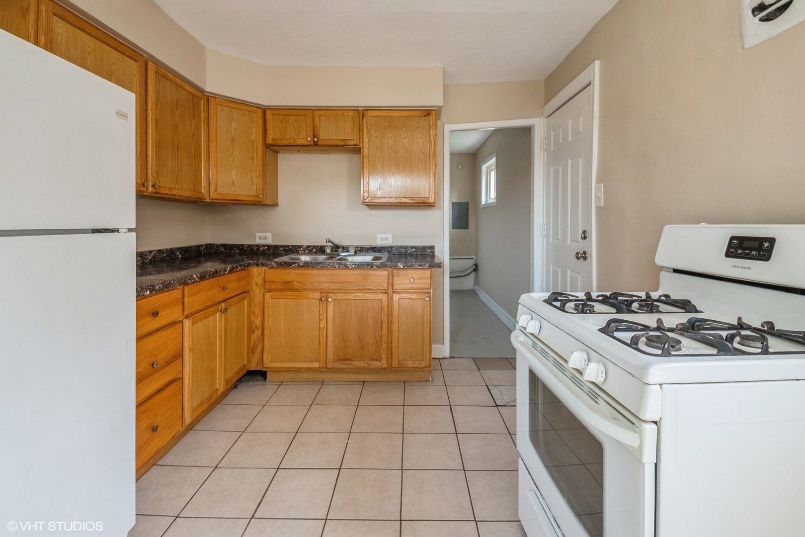 Property Photo: 10247 S Van Vlissingen Road IL 60617