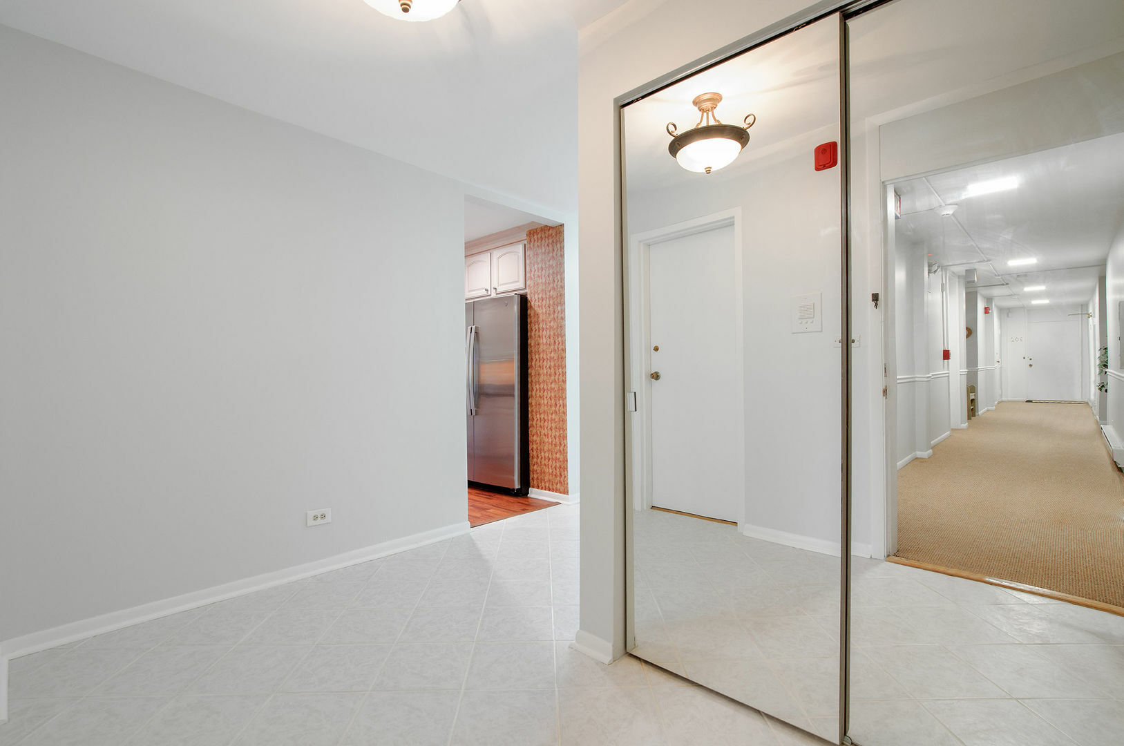 Property Photo: 2700 E Bel Aire Drive 304 IL 60004