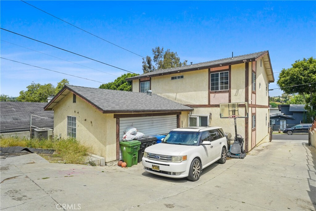 Property Photo:  4960 4962 Gambier Street  CA 90032 