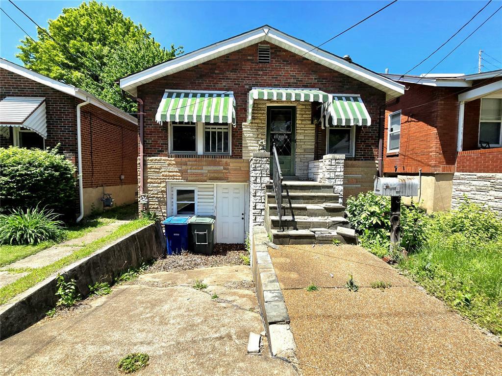 Property Photo: 2125 Knox Avenue MO 63139