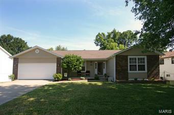 Property Photo: 1077 Guildford Drive MO 63304