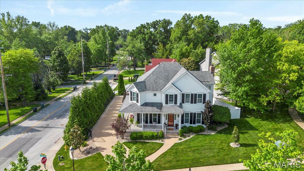 Property Photo: 450 Woodlawn Grove Lane MO 63122