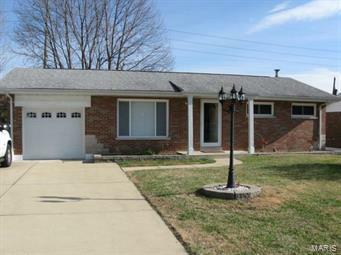 Property Photo: 9906 Madaford Lane MO 63123