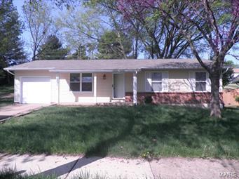 Property Photo: 12071 El Camara Drive MO 63033