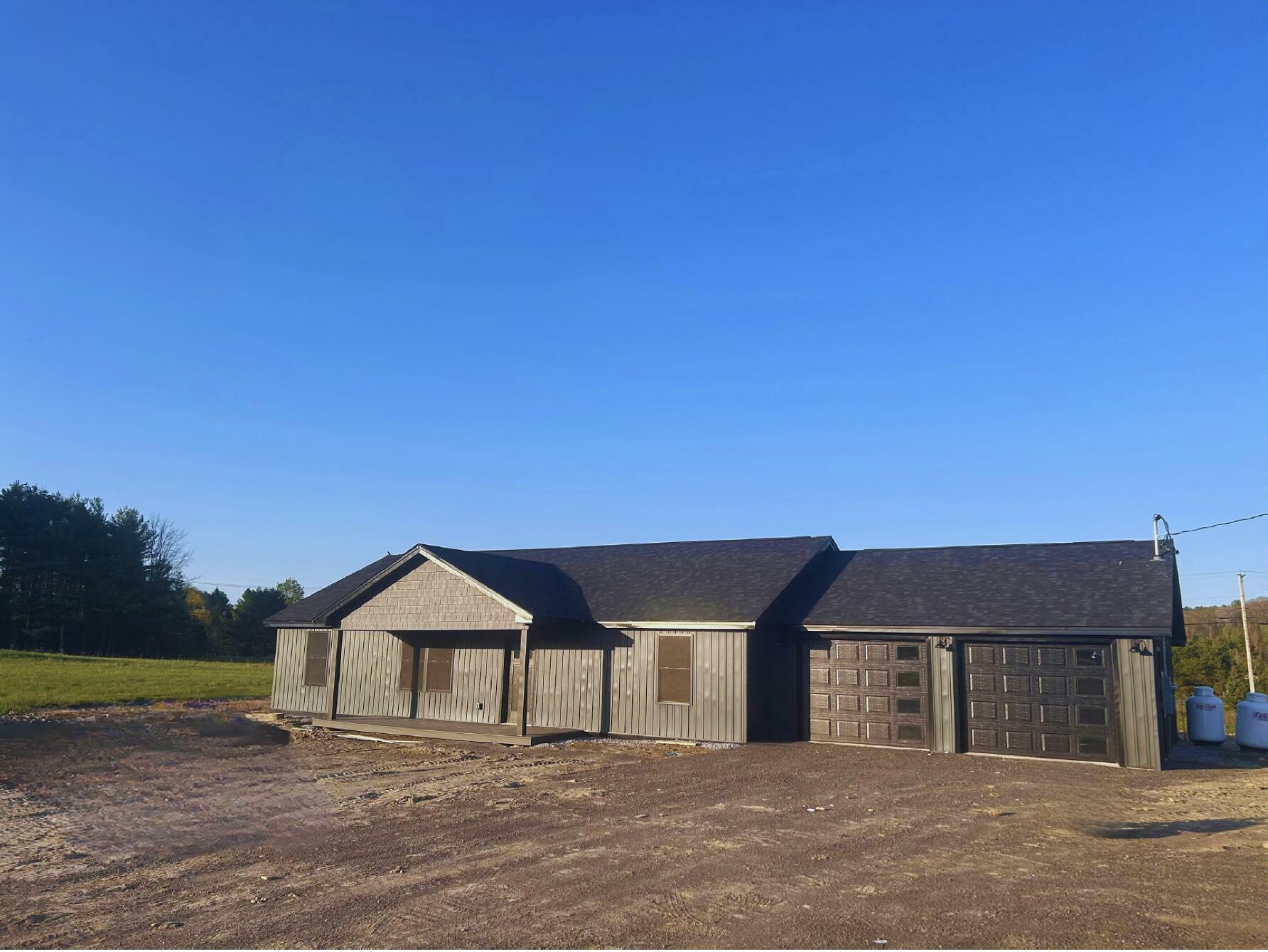 Property Photo: 38 Bartlett Cove Drive ME 04474