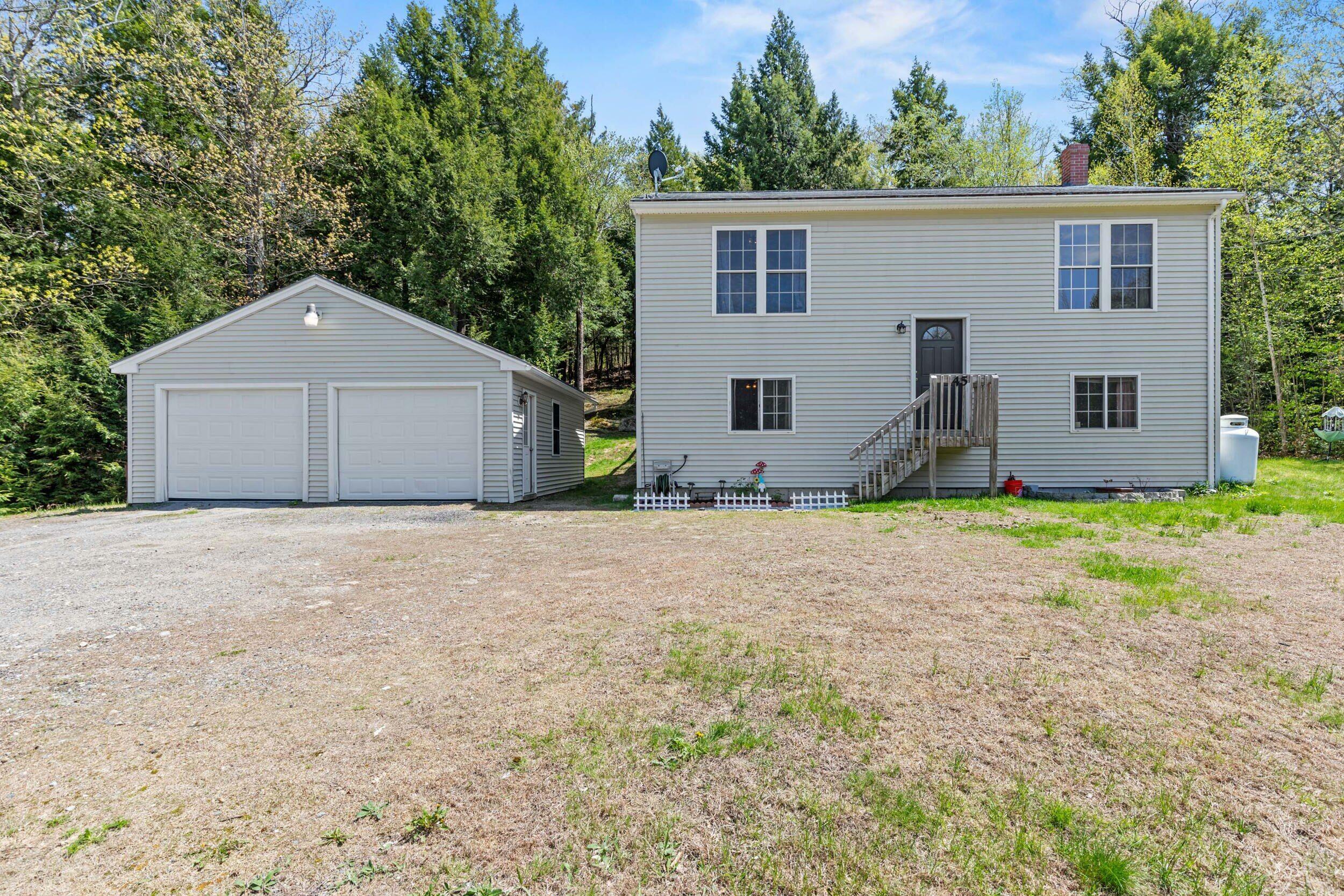Property Photo: 45 Terry Circle ME 04280