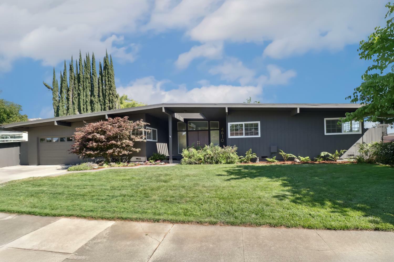 Property Photo: 4610 Chancery CA 95864