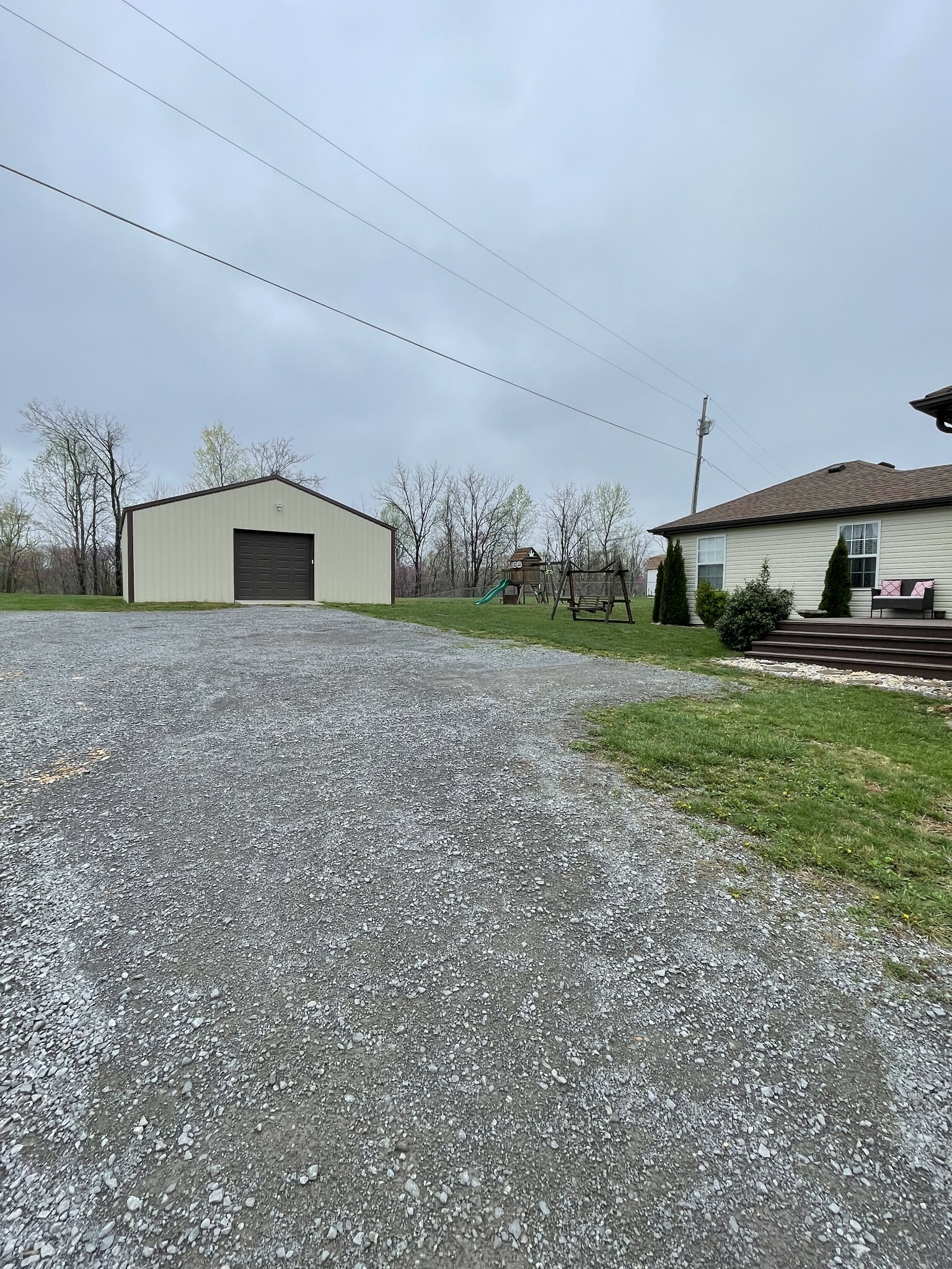 Property Photo: 532 Douglas Ln TN 37083