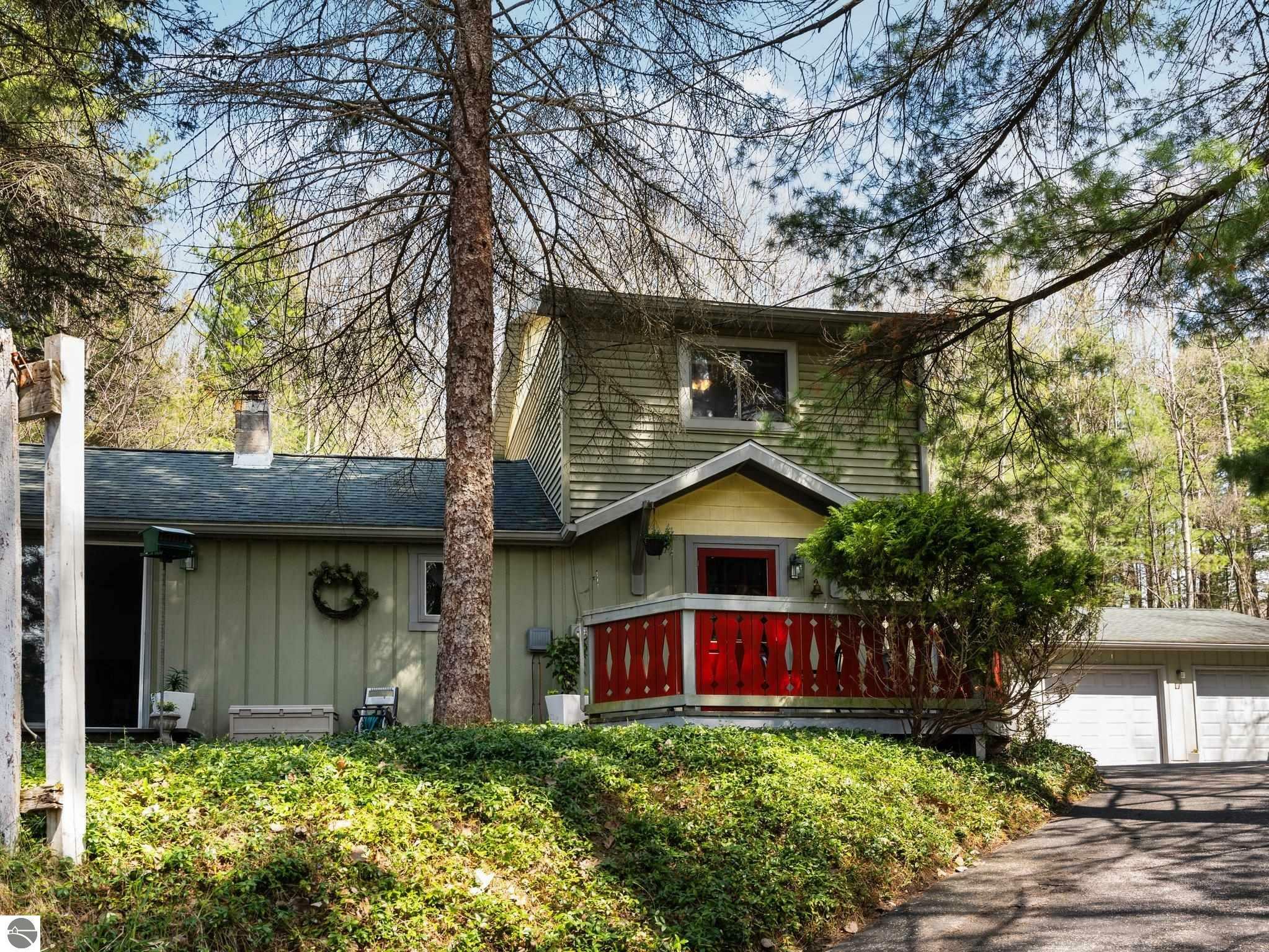 Property Photo:  6636 Center Road  MI 49686-1801 