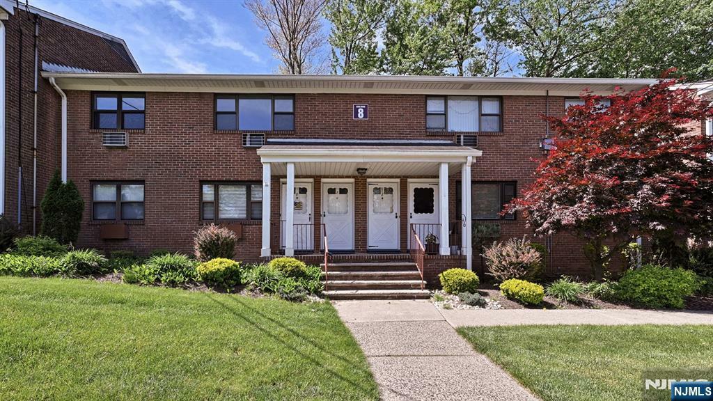 8 Colonial Drive C  Little Falls NJ 07424 photo