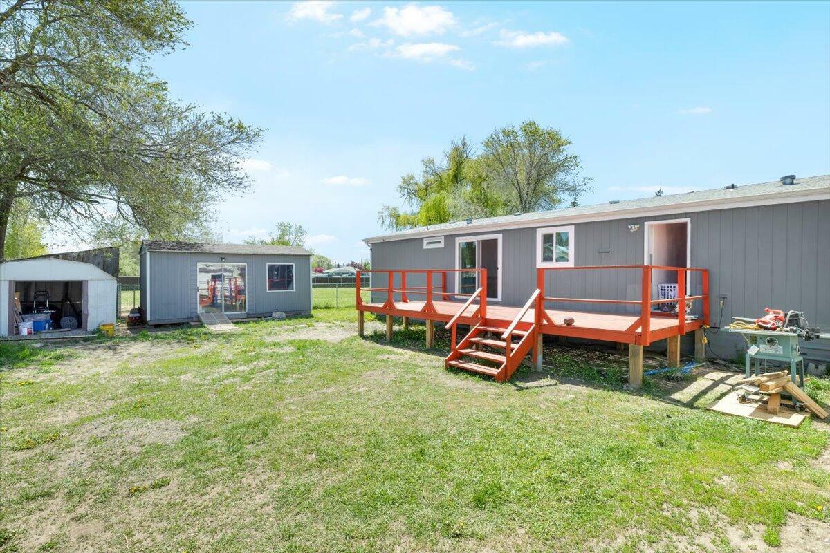 Property Photo: 2839 Kane Street OR 97603