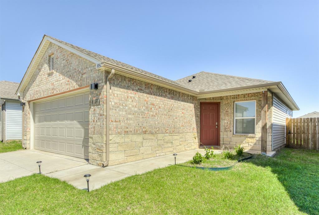 9517 NW 118th Street  Yukon OK 73099 photo