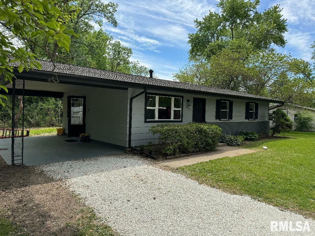 Property Photo: 5122 N Ronald Road IL 61614