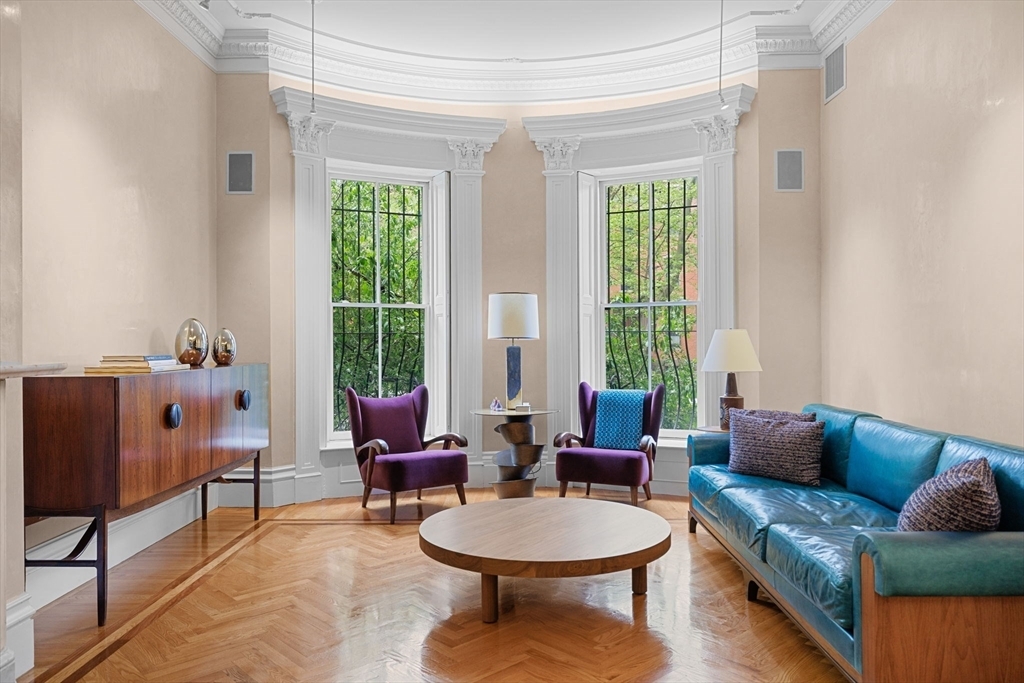 Property Photo: 22 Worcester Sq 1 MA 02118