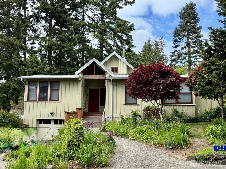 422  Wallace Way NW  Bainbridge Island WA 98110 photo