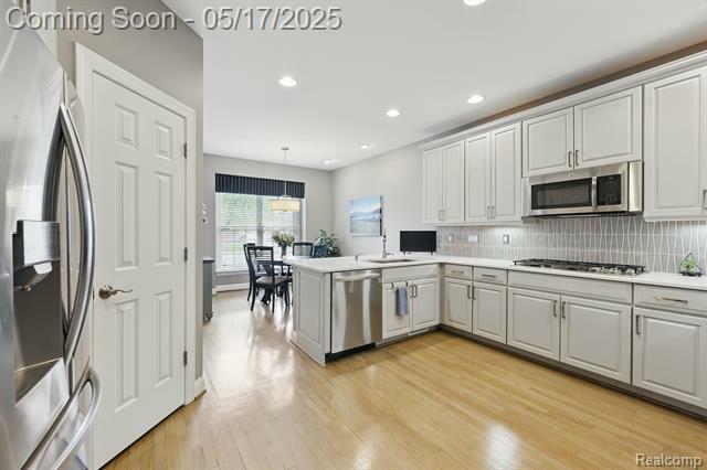 Property Photo: 44586 Broadmoor Circle N MI 48168