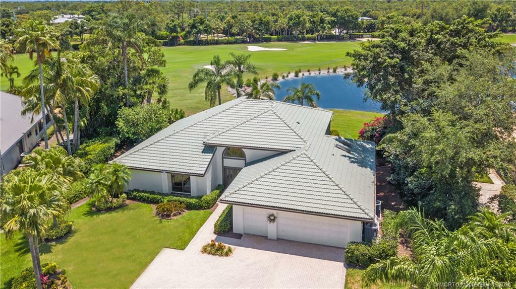 Property Photo: 4054 SW Gleneagle Circle FL 34990